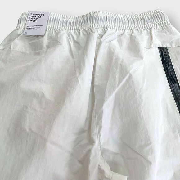 Nike Tech Essentials Lined Commuter Pants Phantom Mens size Small DQ4343-030 New - Picture 7 of 11